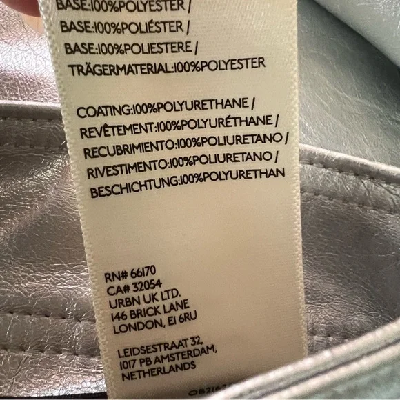 Maeve The Colette Metallic Crop Pant
Size 23 NEW! - Picture 6 of 6